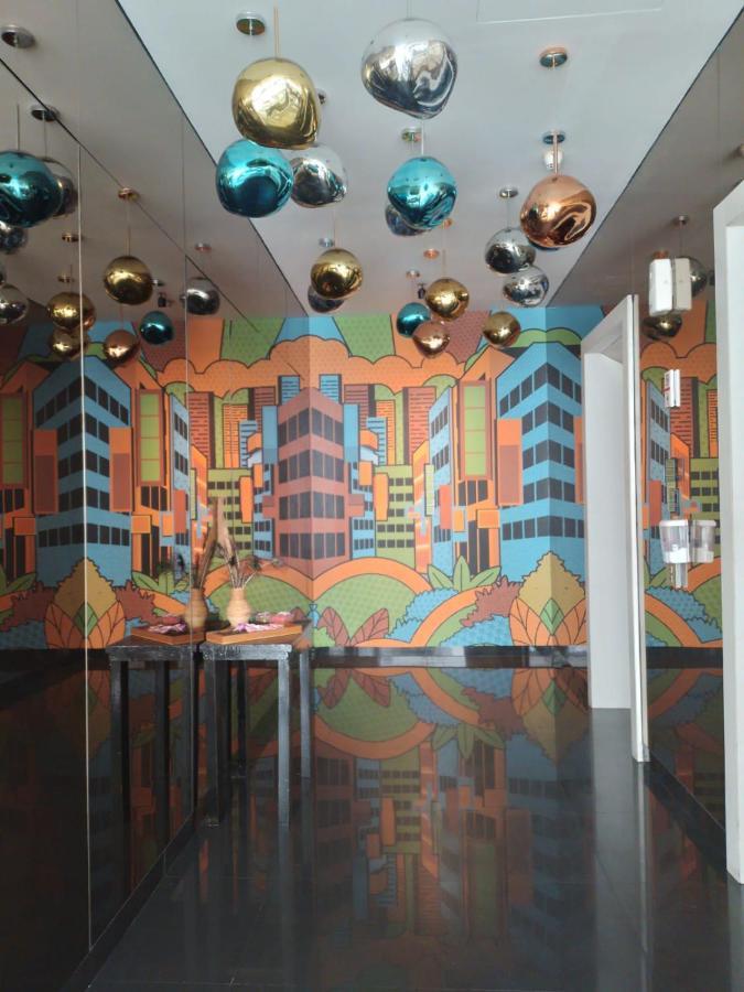 Maxone Premier Melawai Hotel Джакарта Екстериор снимка