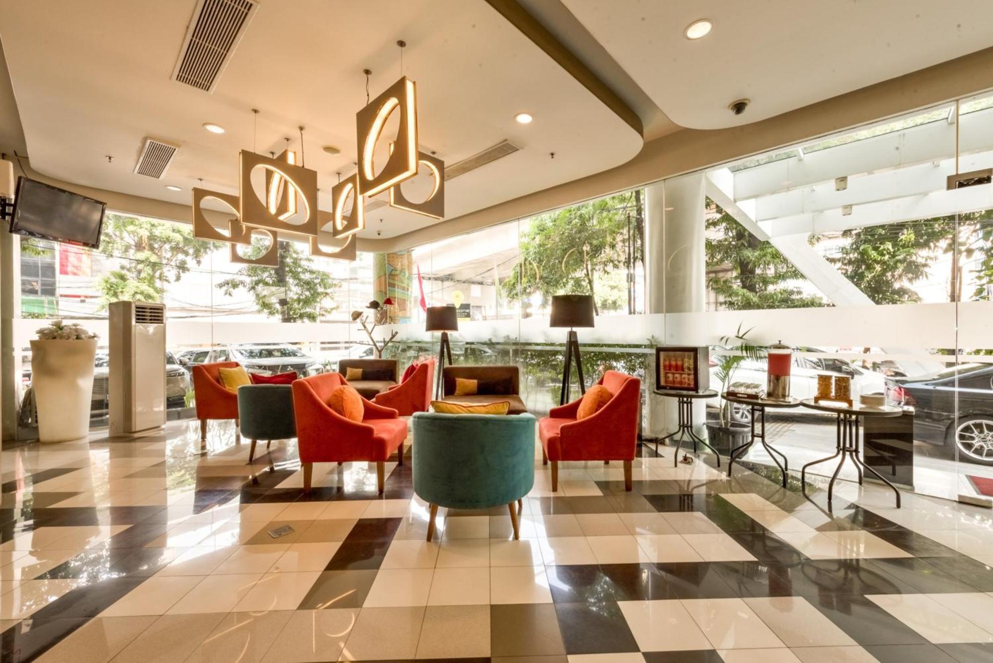 Maxone Premier Melawai Hotel Джакарта Екстериор снимка